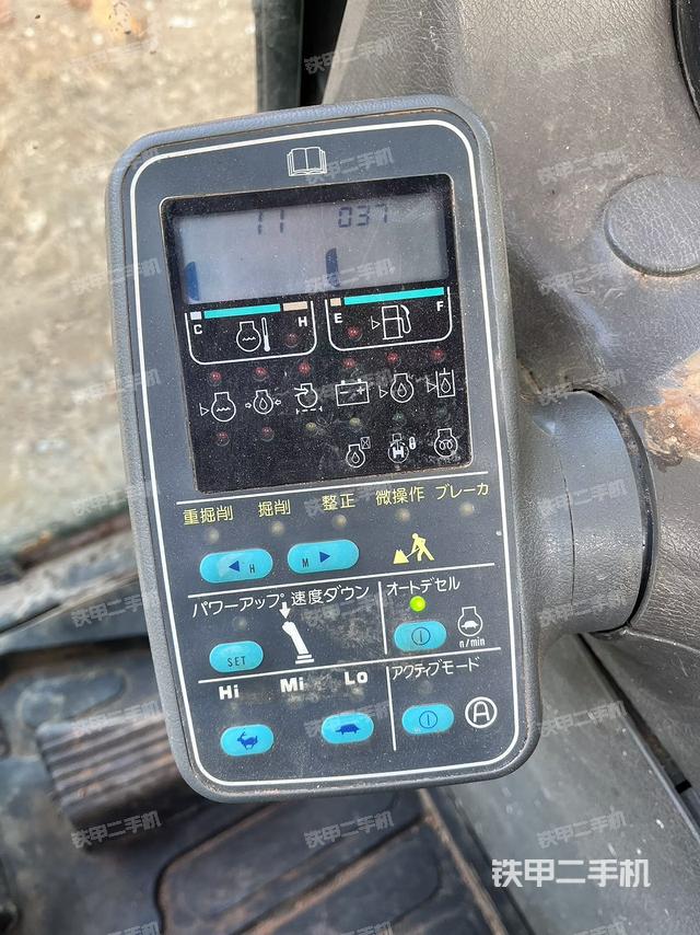 驾驶室整体（整机外观）