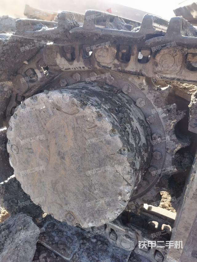 单侧履带整体（整机外观）