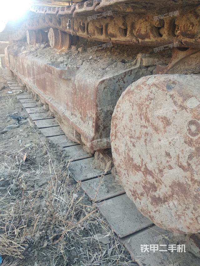 单侧履带整体（整机外观）