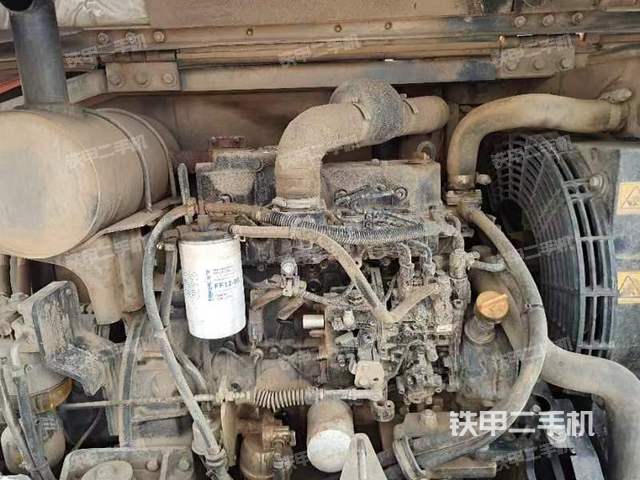 发动机整体俯视（整机外观）