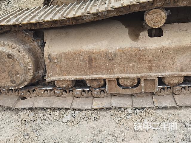 单侧履带整体（整机外观）