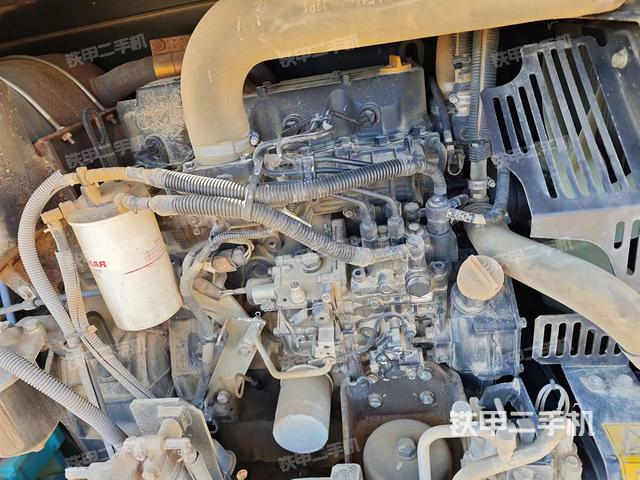 发动机整体俯视（整机外观）