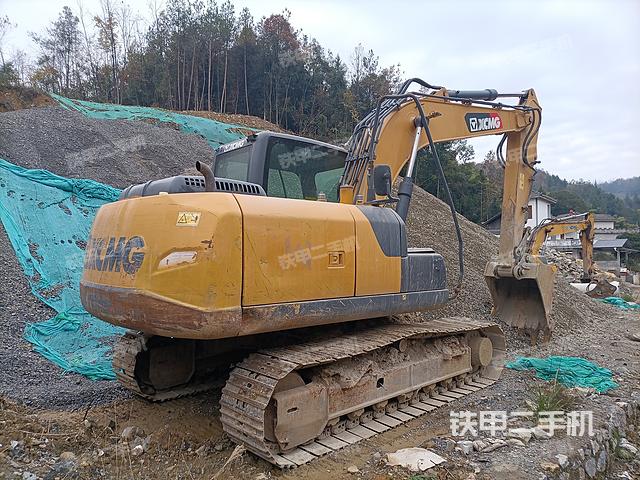 整机右后45°（整机外观）