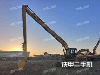天津凯斯CX240B挖掘机实拍图片