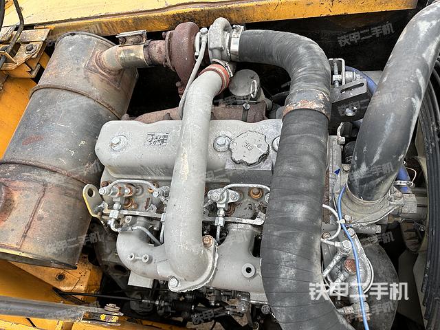 发动机整体俯视（整机外观）