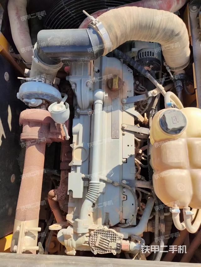 发动机整体俯视（整机外观）