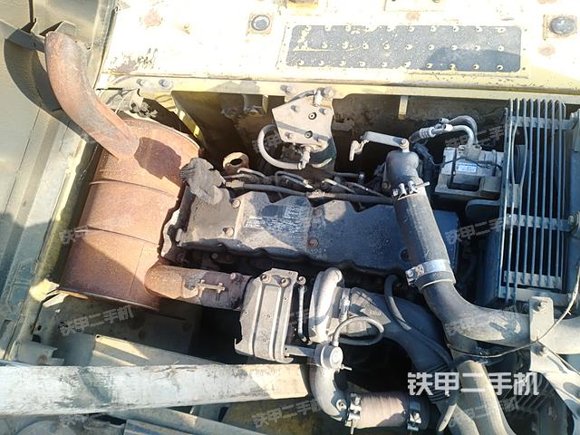 发动机整体俯视（整机外观）