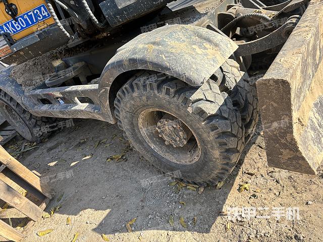 单侧履带整体（整机外观）