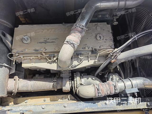 发动机整体俯视（整机外观）