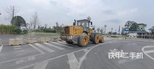 整机右后45°（整机外观及大件）