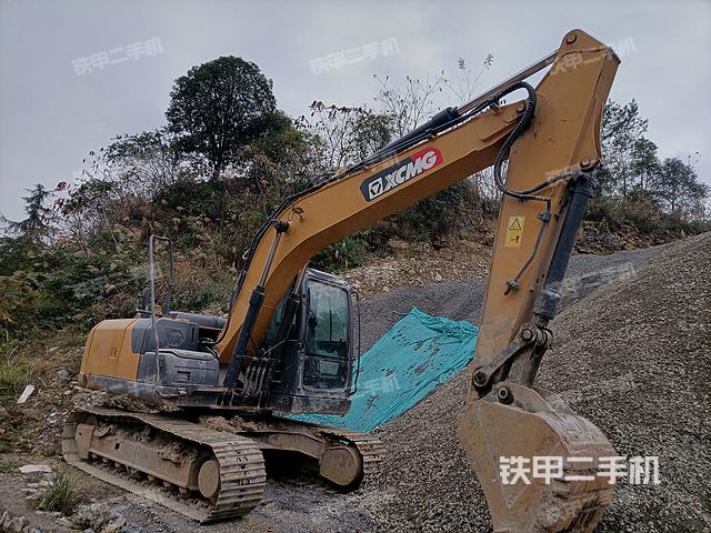 徐工XE135D挖掘機(jī)