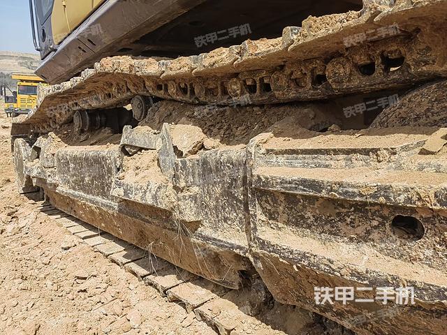 单侧履带整体（整机外观）