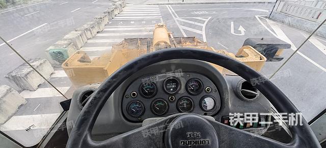 驾驶室工作台（整机外观及大件）