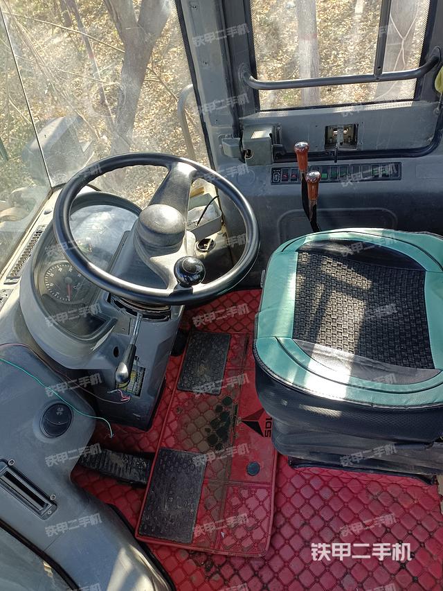 驾驶室工作台（整机外观及大件）