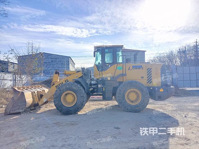 工作装置整体（整机外观及大件）