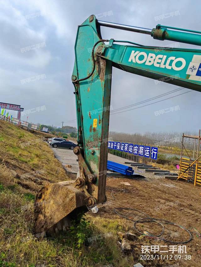 整机右后45°（整机外观）