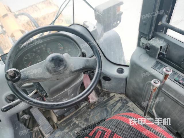 驾驶室工作台（整机外观及大件）