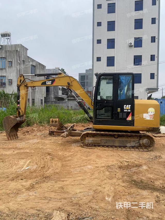 卡特彼勒CAT?305.5E2 小型液壓挖掘機(jī)