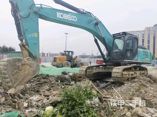 神钢SK380XD-10挖掘机