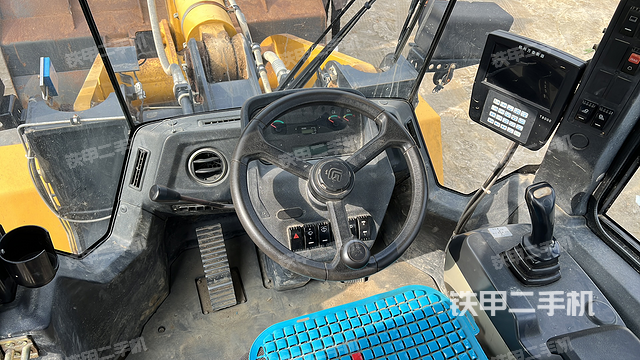 驾驶室操作台（整机外观及大件）