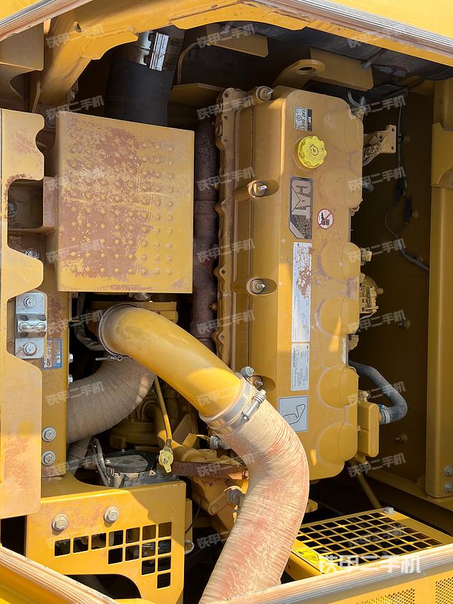 发动机整体俯视（整机外观）