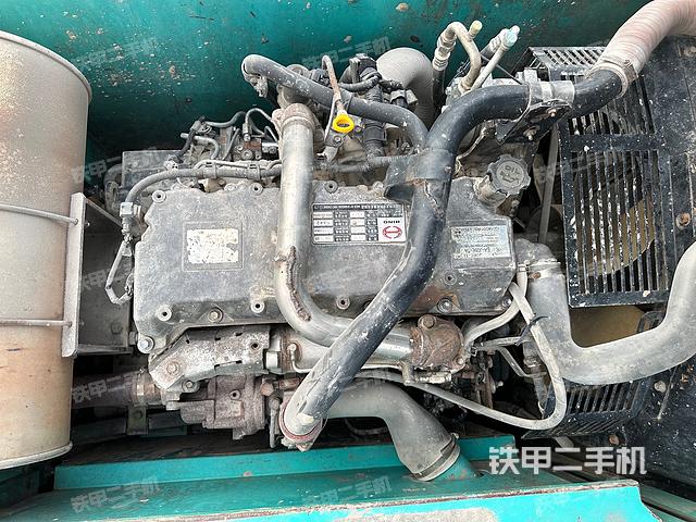 发动机整体俯视（整机外观）