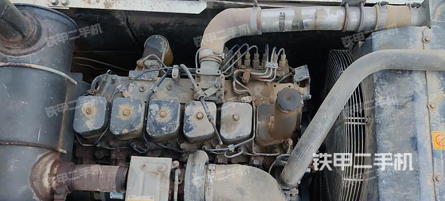 发动机整体俯视（整机外观）