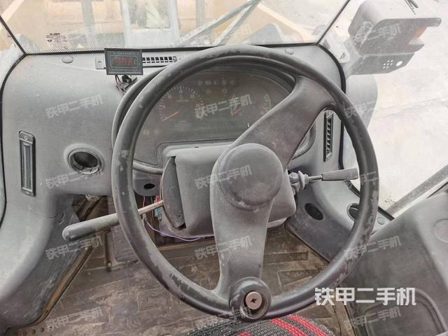 驾驶室操作台（整机外观及大件）