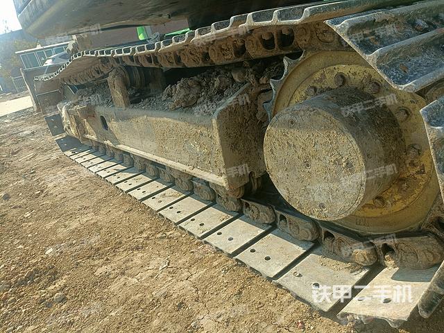 单侧履带整体（整机外观）