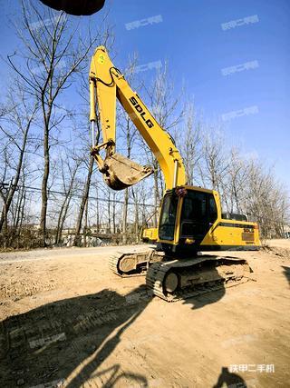 儋州山东临工E6205FS挖掘机实拍图片
