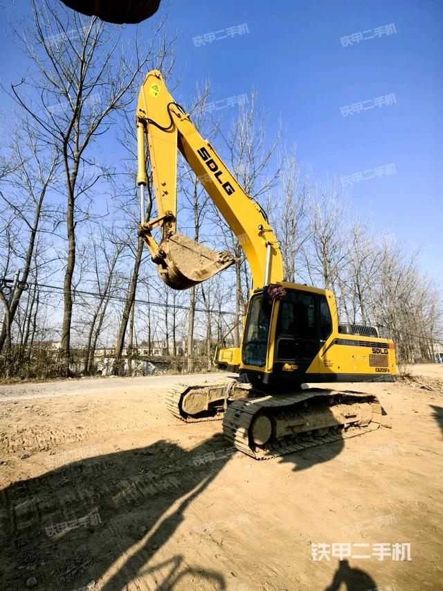 山东临工E6205FS挖掘机