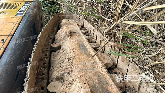 单侧履带整体（整机外观）