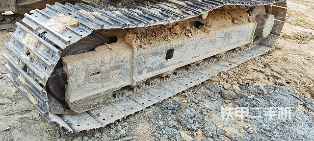 单侧履带整体（整机外观）