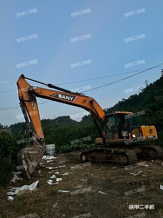 赣州三一重工SY215C挖掘机实拍图片