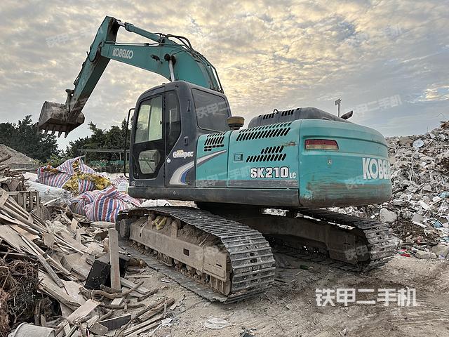 神鋼SK210LC-8挖掘機