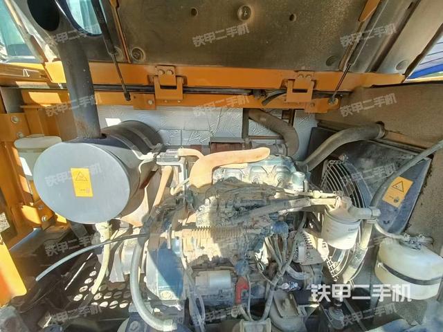 发动机整体俯视（整机外观）