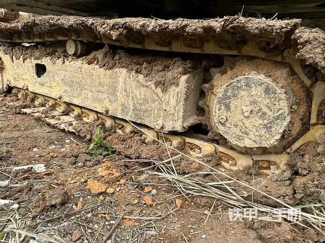 单侧履带整体（整机外观）