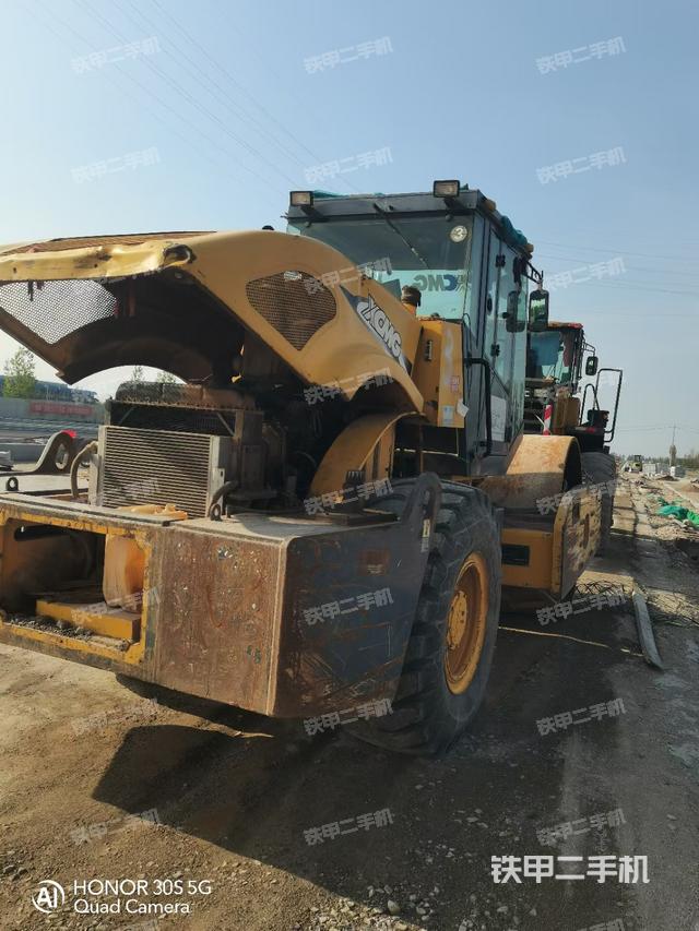 整机右后45°（设备外观及核心部件）