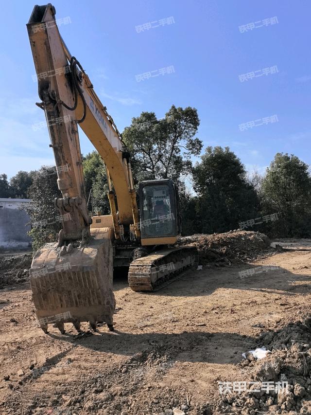 厦工XG822LC挖掘机