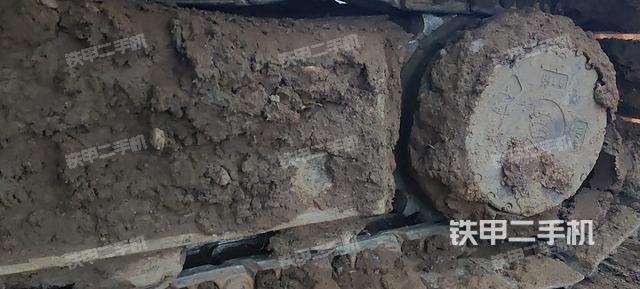 单侧履带整体（整机外观）