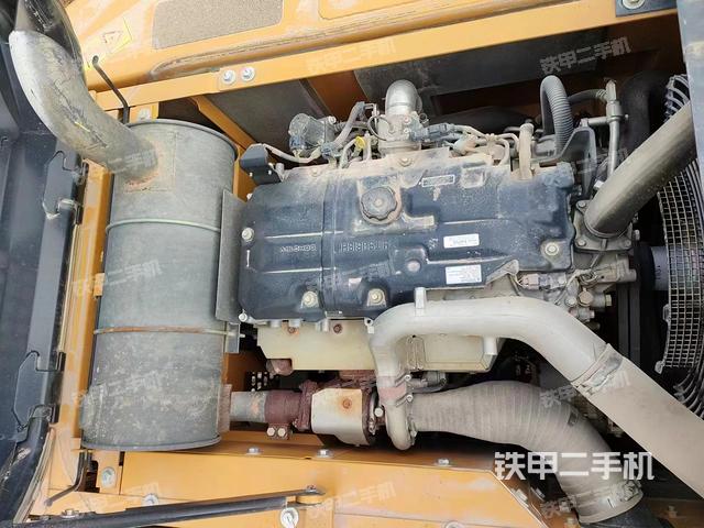 发动机整体俯视（整机外观）