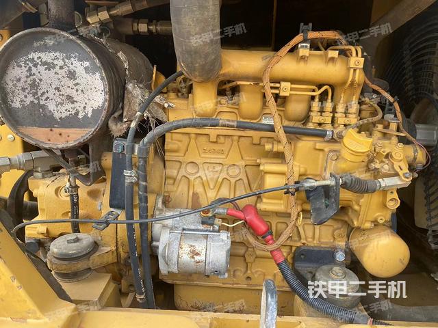 发动机整体俯视（整机外观）