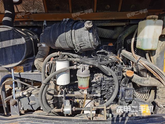 发动机整体俯视（整机外观）