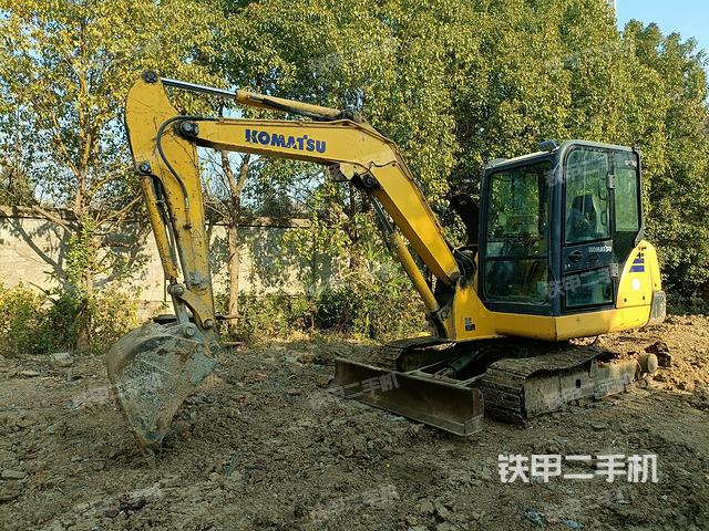 小松PC56-7挖掘机