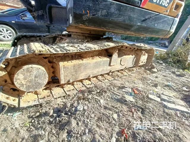 单侧履带整体（整机外观）