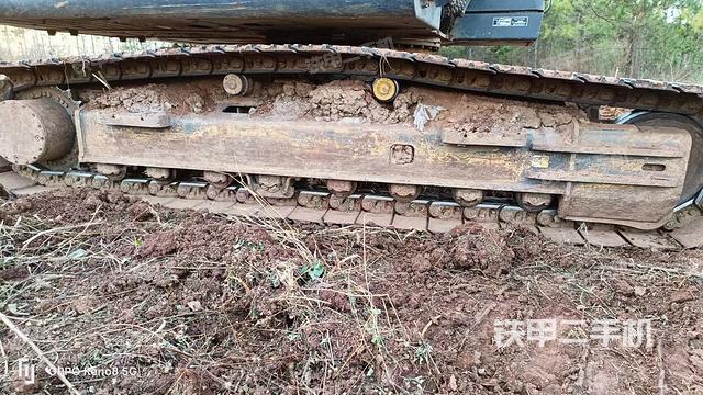 单侧履带整体（整机外观）