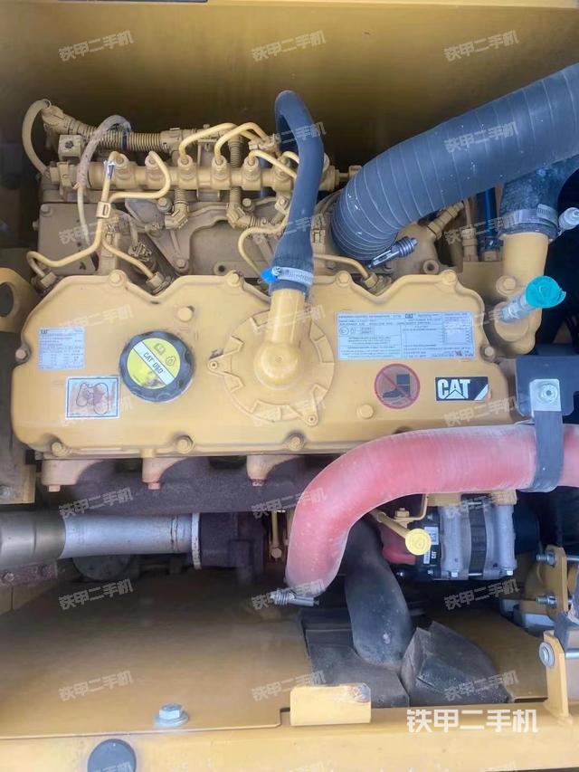 发动机整体俯视（整机外观）