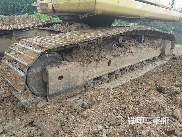 单侧履带整体（整机外观）