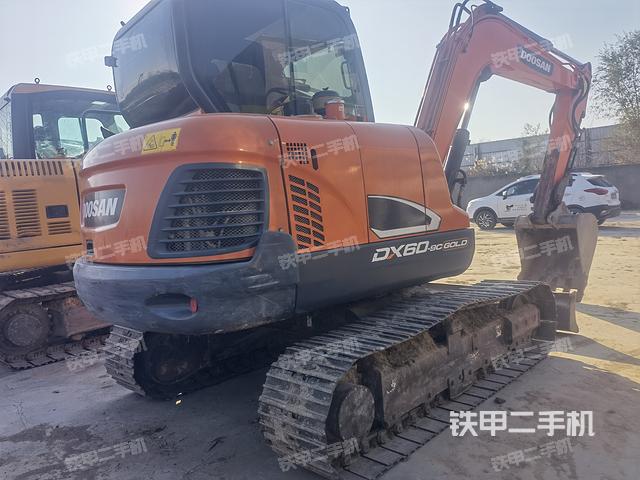 整机右后45°（整机外观）