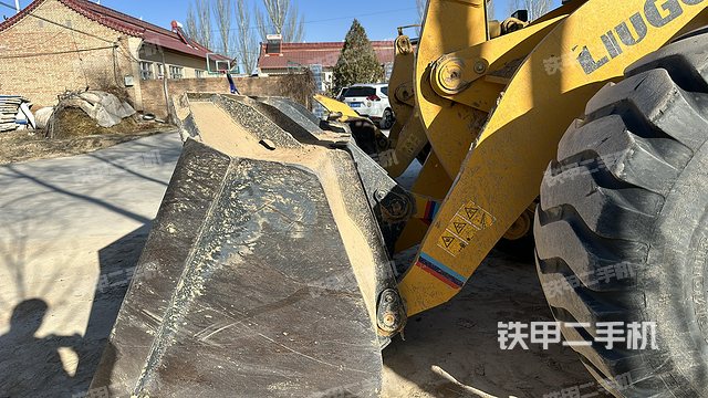 工作装置整体（整机外观及大件）